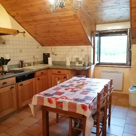 A La Ferme Le Malzieu-Ville